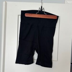 Black Ribbed Biker Short